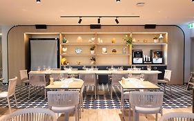 Novotel Darwin Airport